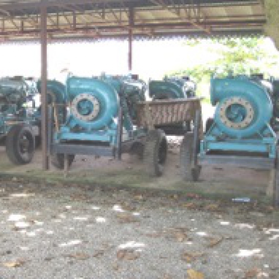 Tổ máy bơm nổi & di động tại Campuchia